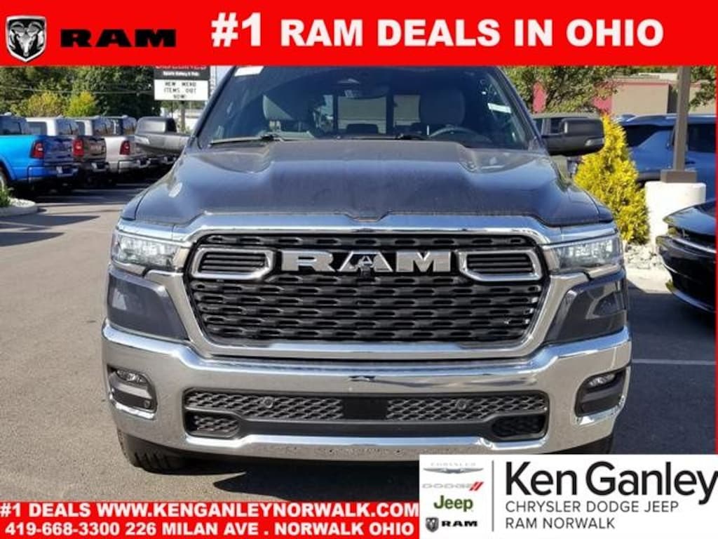 New 2026 Ram 1500 BIG HORN CREW CAB 4X4 5'7 BOX Pickup