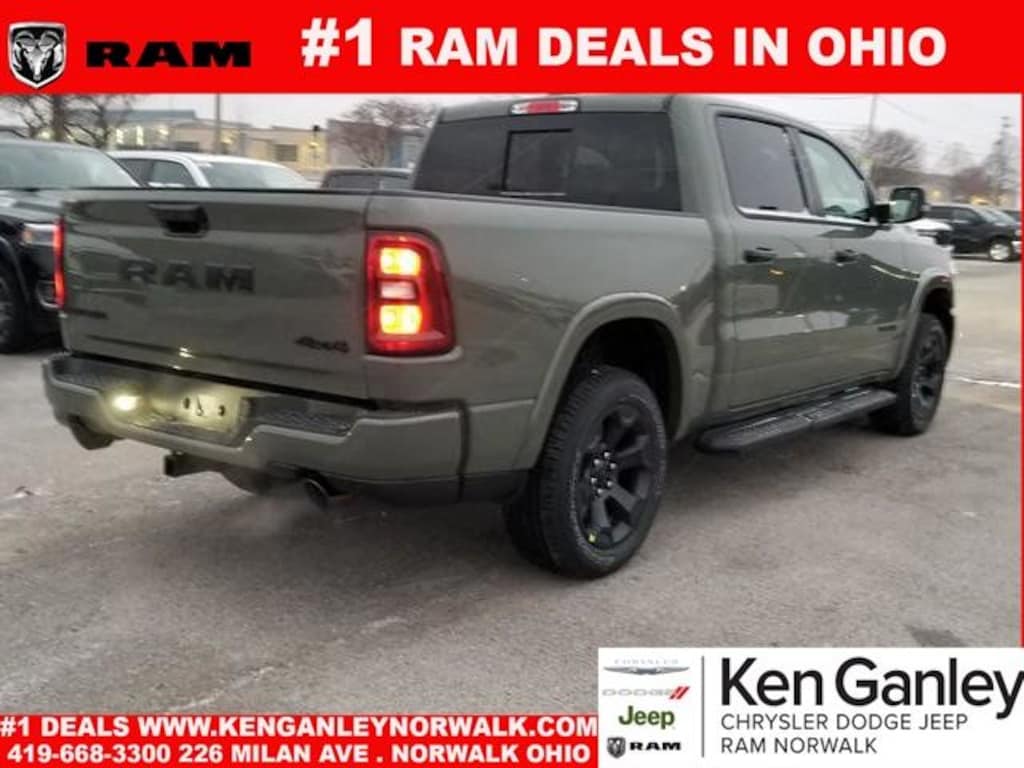 New 2026 Ram 1500 BIG HORN CREW CAB 4X4 5'7 BOX Pickup