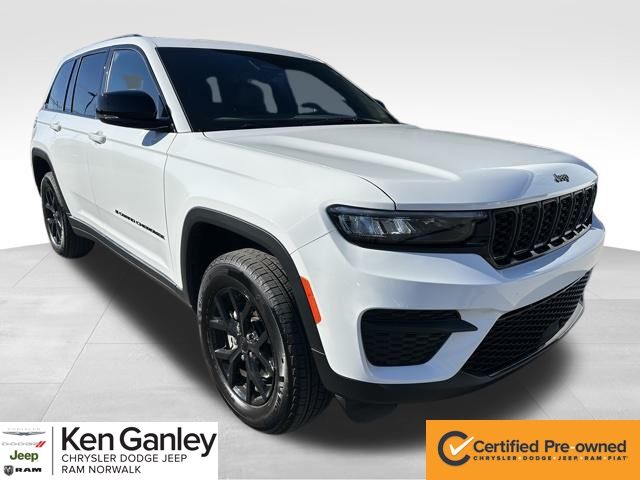 2025 Jeep Grand Cherokee Altitude's photo