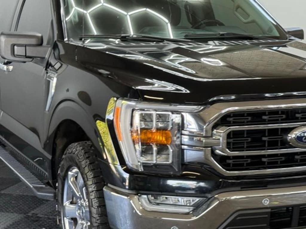 Used 2021 Ford F-150 XLT Truck