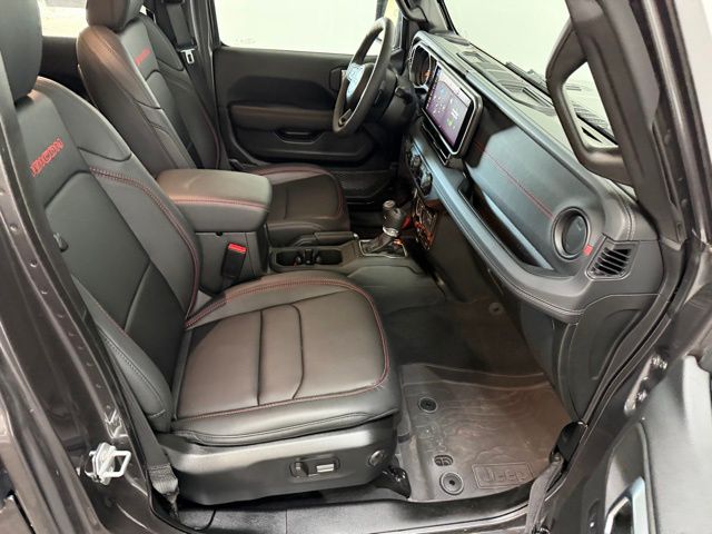 2025 Jeep Wrangler 4-Door Rubicon - Photo 32