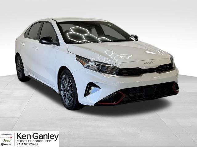2024 Kia Forte GT-Line AT's photo