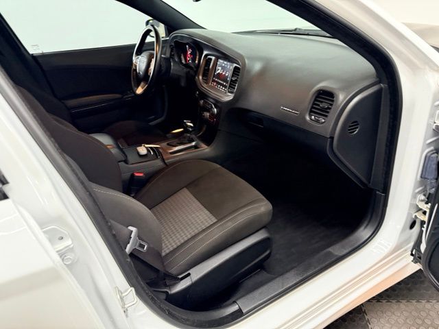 Photo 37