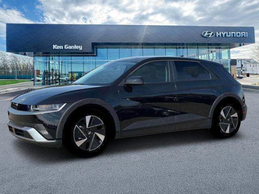 New 2025 Hyundai IONIQ 5 SE SUV