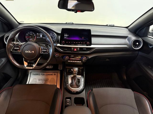 2023 Kia Forte GT - Photo 38