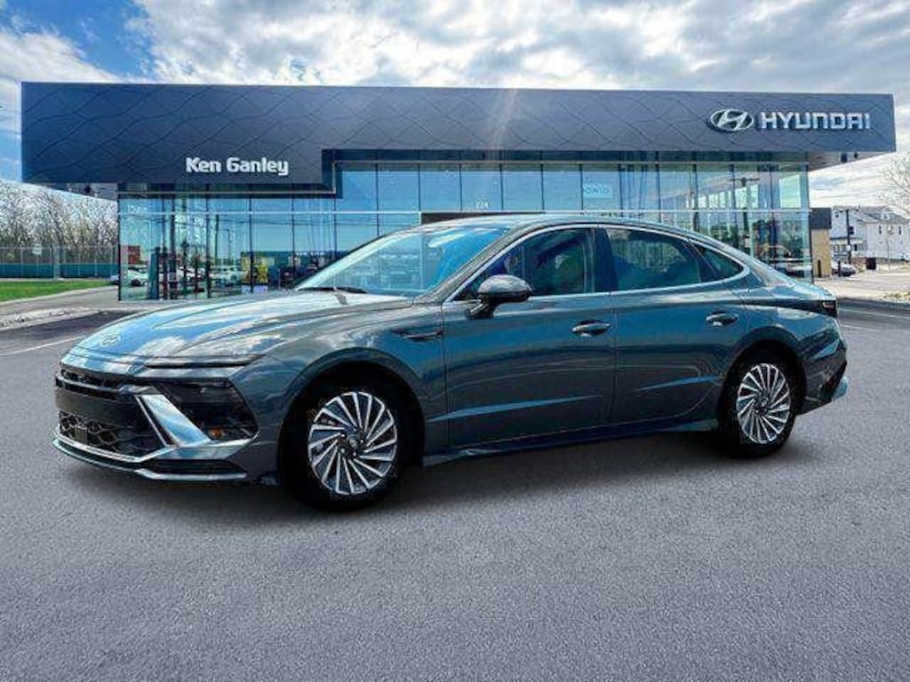 New 2025 Hyundai Sonata Hybrid Limited Sedan