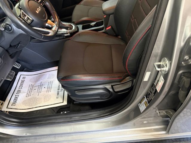 2023 Kia Forte GT - Photo 19