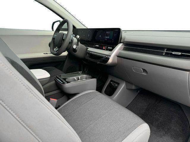 2025 Hyundai IONIQ 5 SE - Photo 15
