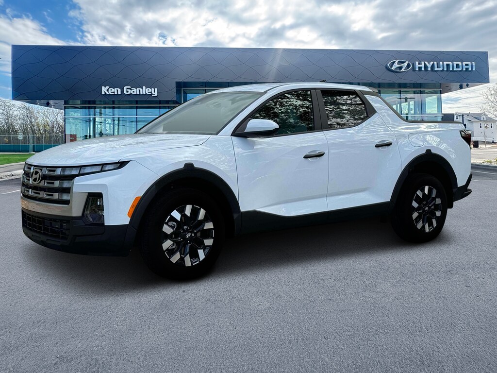 New 2025 Hyundai Santa Cruz SE FWD Truck Crew Cab