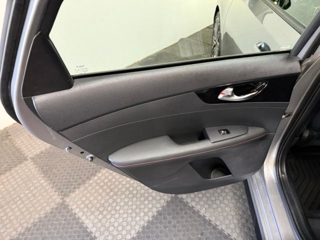 2023 Kia Forte GT - Photo 28