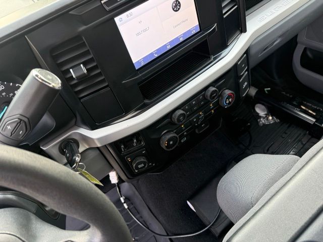 2023 Ford F-250 Super Duty XL - Photo 25