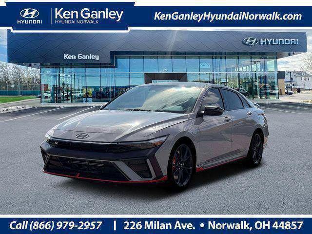 2026 Hyundai Elantra GL's photo