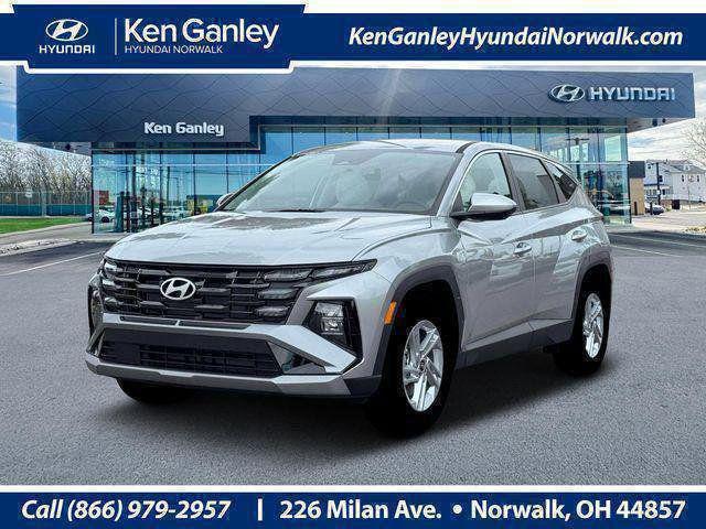 2026 Hyundai Tucson SE's photo
