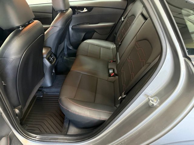 2023 Kia Forte GT - Photo 29
