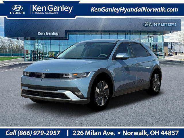 2025 Hyundai Ioniq 5 SE's photo