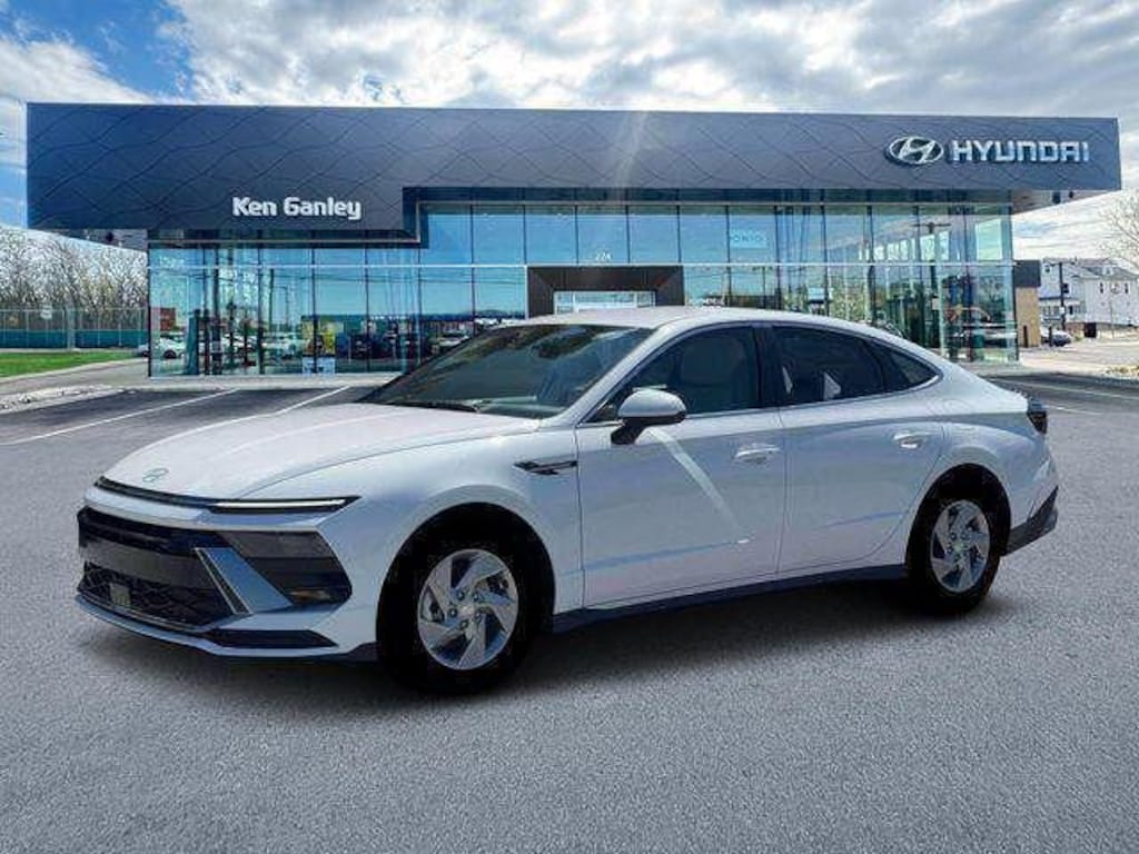 New 2026 Hyundai Sonata SE Sedan