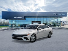 2026 Hyundai Elantra SE Sedan