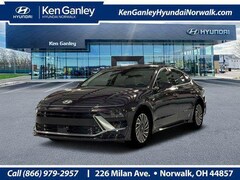 2026 Hyundai Sonata Hybrid SEL Sedan