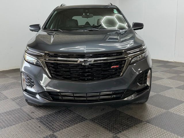 2023 Chevrolet Equinox RS photo 2