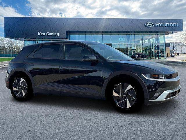 2025 Hyundai IONIQ 5 SE - Photo 10