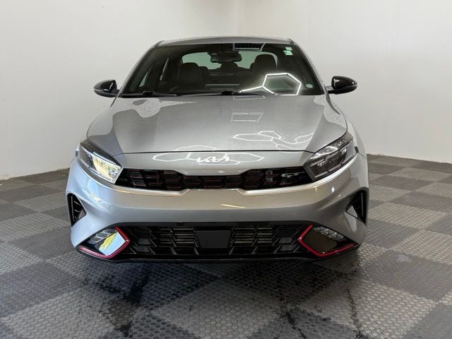 2023 Kia Forte GT - Photo 4