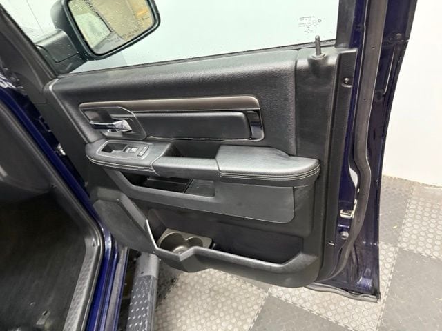 2016 RAM Ram 1500 Pickup Sport - Photo 36