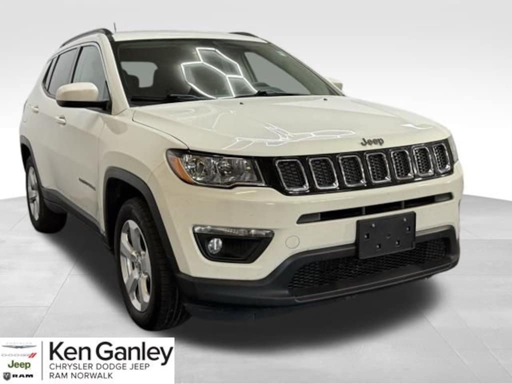 Used 2019 Jeep Compass Latitude FWD SUV