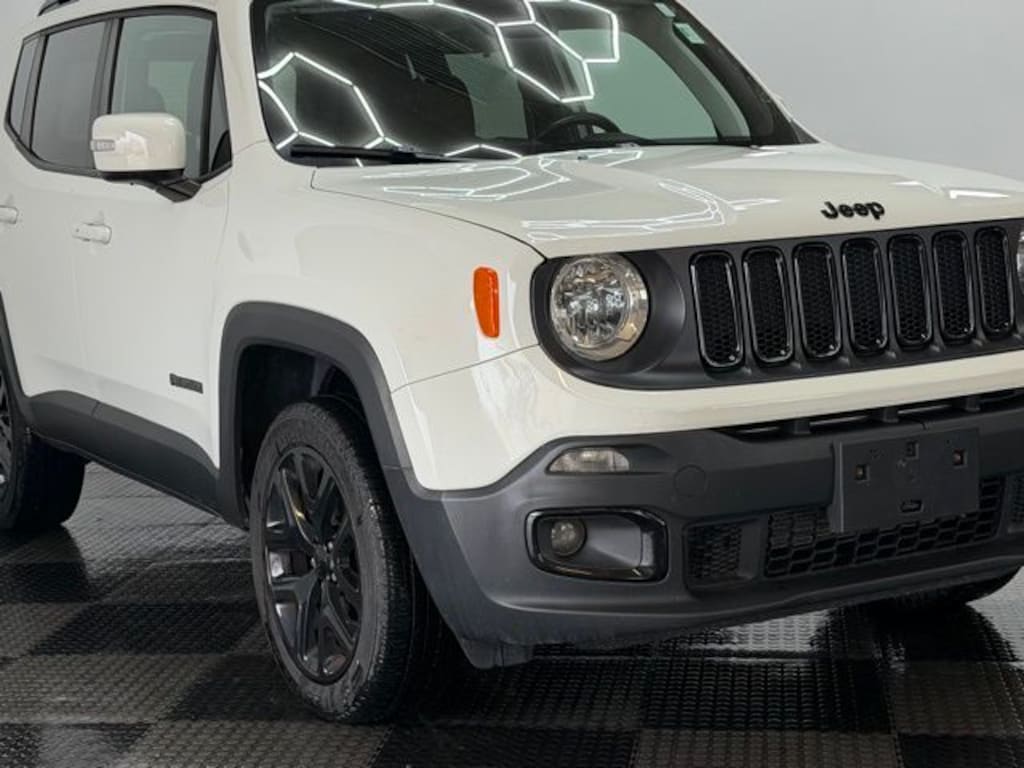 Used 2018 Jeep Renegade Latitude 4x4 SUV
