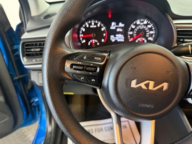 2023 Kia Rio S - Photo 16