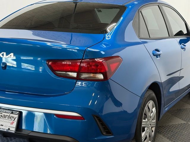 2023 Kia Rio S - Photo 11