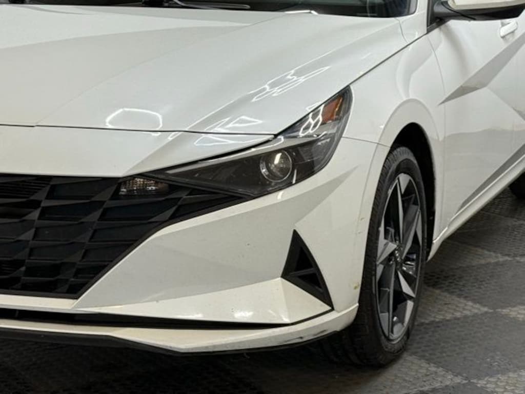 Used 2023 Hyundai Elantra SEL Sedan