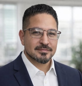 Staff member Johnny Perez from ID_4f8eb8