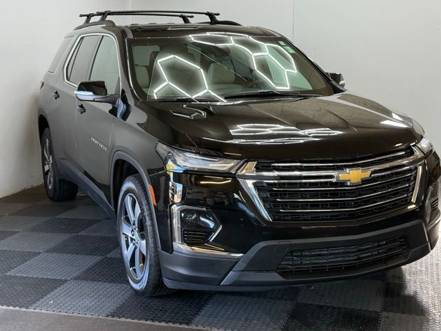 2023 Chevrolet Traverse Leather photo 2