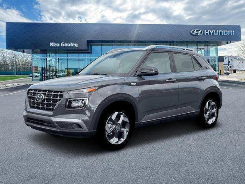 New 2026 Hyundai Venue SEL w/Two-Tone Roof SUV