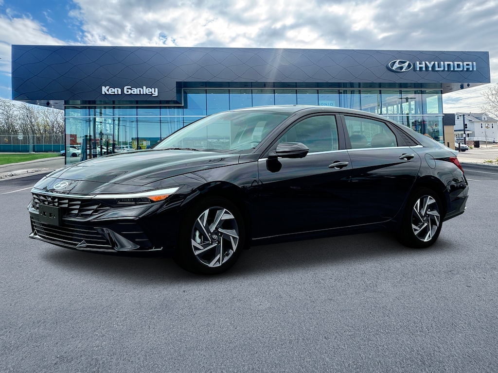 New 2025 Hyundai Elantra Limited Sedan