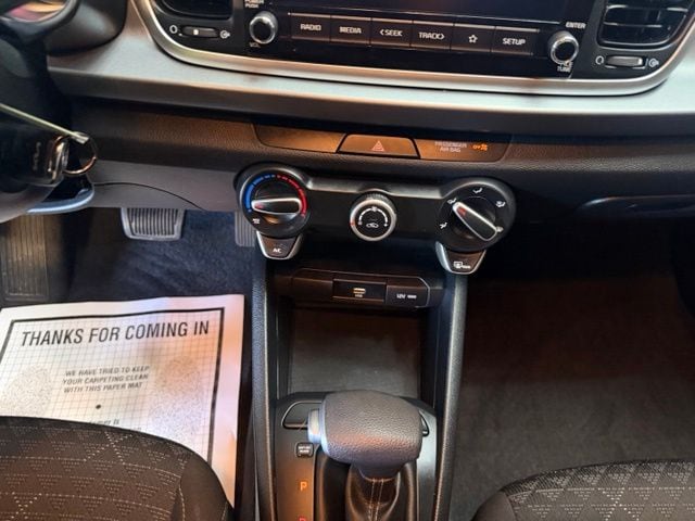 2023 Kia Rio S - Photo 32