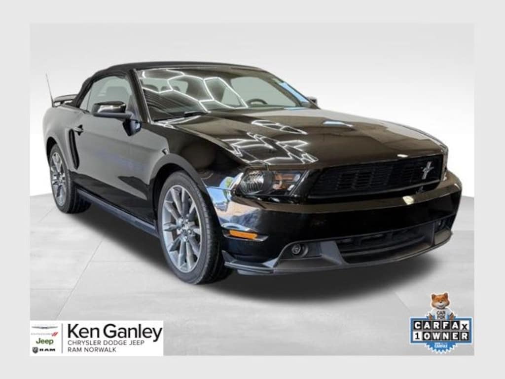 Used 2012 Ford Mustang Convertible