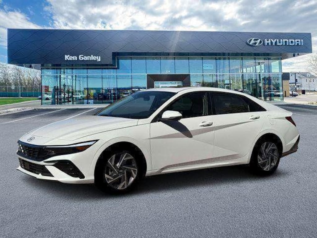 New 2026 Hyundai Elantra Limited Sedan