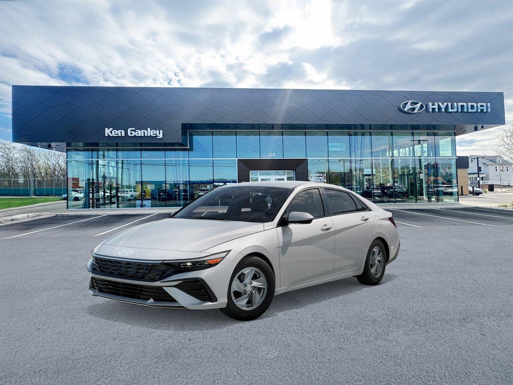 New 2026 Hyundai Elantra SE Sedan