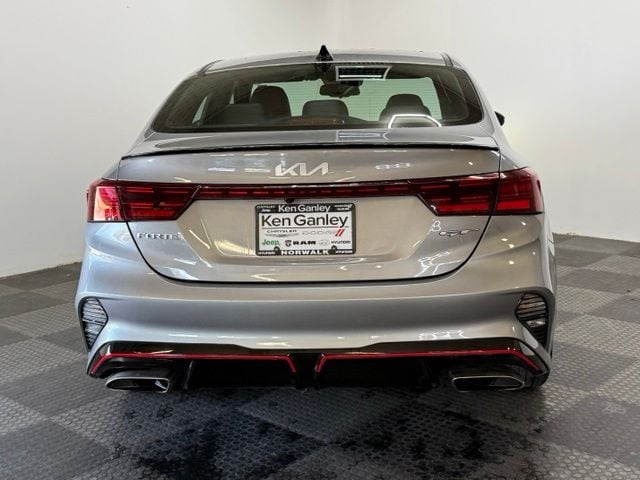 2023 Kia Forte GT - Photo 9
