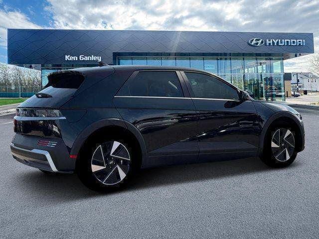 2025 Hyundai IONIQ 5 SE - Photo 8