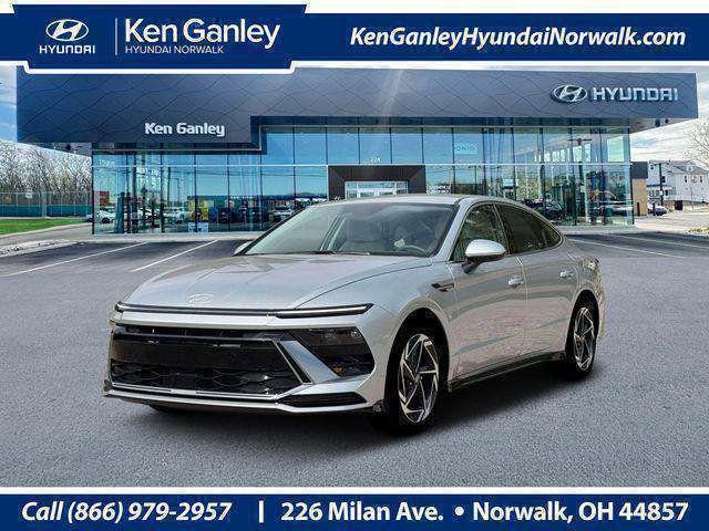 2026 Hyundai Sonata SEL's photo