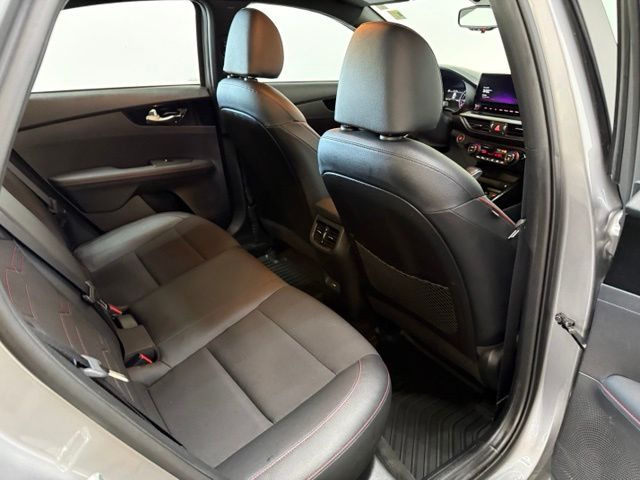 2023 Kia Forte GT - Photo 33
