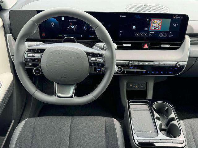2025 Hyundai IONIQ 5 SE - Photo 17