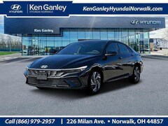 2025 Hyundai Elantra Hybrid SEL Sport Sedan