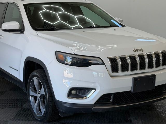 Used 2019 Jeep Cherokee Limited with VIN 1C4PJMDX7KD400126 for sale in Norwalk, OH
