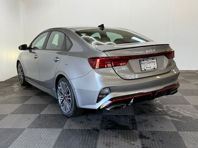 2023 Kia Forte GT - Photo 7
