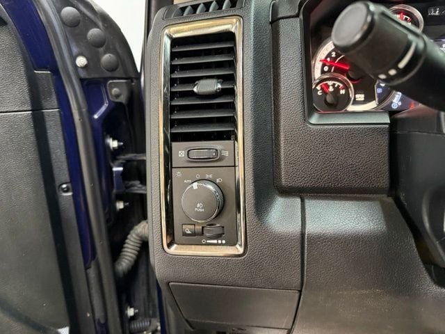 2016 RAM Ram 1500 Pickup Sport - Photo 16