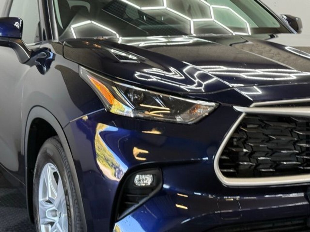 Used 2024 Toyota Highlander SUV