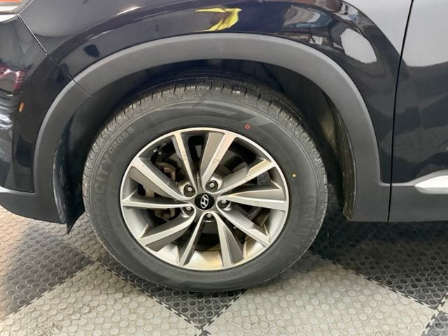 2020 Hyundai Santa Fe SEL - Photo 11